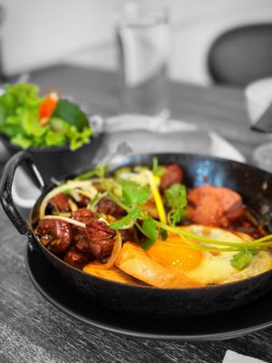 Hem by LeQuy by null