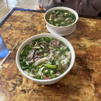 Pho Nam Dinh - 8. Phở Tái Nạm Gầu Gân Sách-Đặc Biệt 22. Phở Gà Đùi - Vietnamese Near Me - Garden Grove, California Pho Nam Dinh - 8. Phở Tái Nạm Gầu Gân Sách-Đặc Biệt 22. Phở Gà Đùi - Vietnamese Near Me - Garden Grove, California