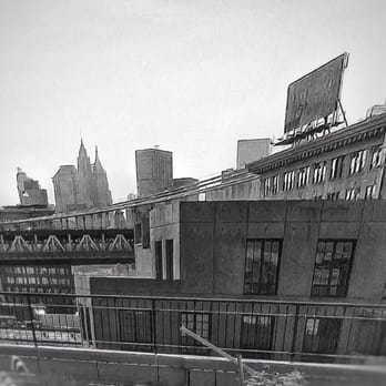 Dumbo - Landmarks & Historical Buildings Near Me