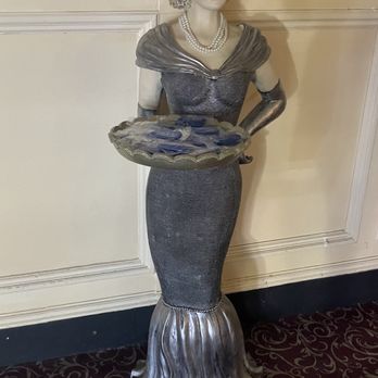 Dedham Community Theatre - Vintage Statue - Cinema Near Me - Dedham, Massachusetts