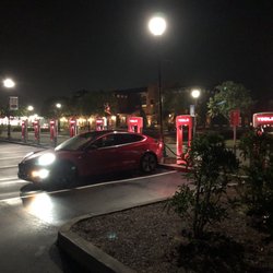 Tesla Supercharger - Wallace