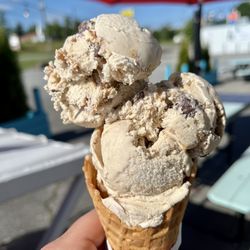 Karolina Kremes - Butter Bourbon Truffle Ice Cream