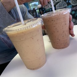 Dreamsicle (foreground) and One Love smoothies