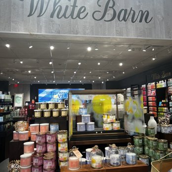 Bath & Body Works - Cosmetics & Beauty Supply Near Me - Williamsville, New York Bath & Body Works - Cosmetics & Beauty Supply Near Me - Williamsville, New York