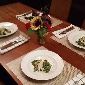 Bridal Veil Lodge Bed and Breakfast - Salad before dinner made with only the freshest of ingredients. - Bed & Breakfast Near Me - Corbett, Oregon