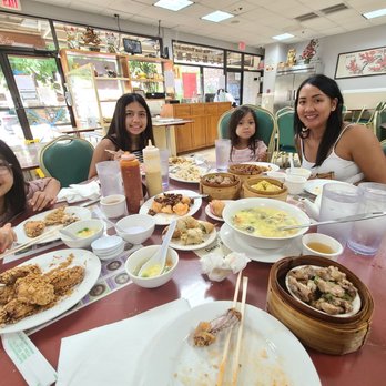 Mei Sum Dim Sum - My girls first time having dimsum - Dim Sum Near Me - Honolulu, Hawaii Mei Sum Dim Sum - My girls first time having dimsum - Dim Sum Near Me - Honolulu, Hawaii