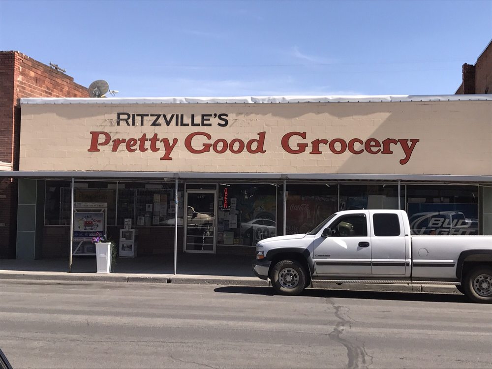 Pretty Good Grocery Logo