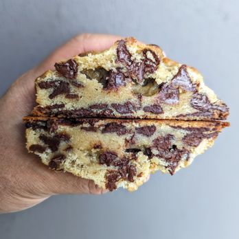 Levain Bakery - Bakeries Near Me - Los Angeles, California Levain Bakery - Bakeries Near Me - Los Angeles, California