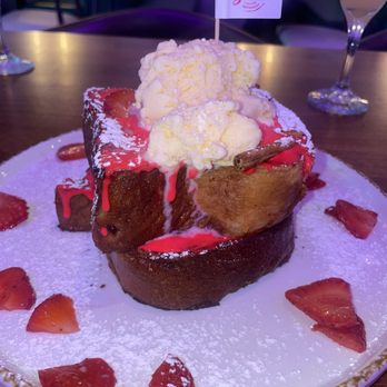Madres Brunch - Strawberry French toast - Coffee & Tea Near Me - Rancho Cucamonga, California