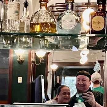 Flannery's Pub - Sports Bars Near Me - Cleveland, Ohio