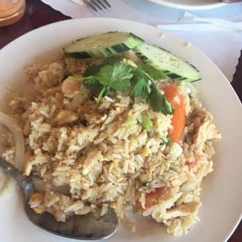 Thai Bamboo - Chicken fried rice.... yum - Thai Near Me - Northridge, California Thai Bamboo - Chicken fried rice.... yum - Thai Near Me - Northridge, California