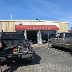 Pick-Em Up Truck Store - Go see Lou!