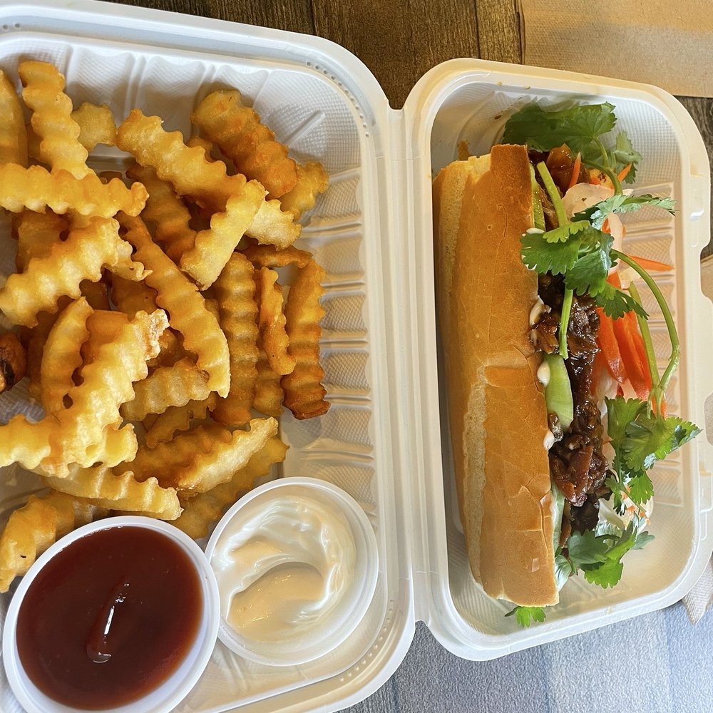 Loving Hut Redlands - Banh mi w/fries - Vegan Near Me - Redlands, California Loving Hut Redlands - Banh mi w/fries - Vegan Near Me - Redlands, California