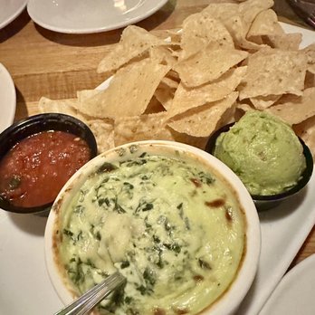 Applebee's Grill + Bar - White Queso Dip & Chips - Sports Bars Near Me - Liverpool, New York