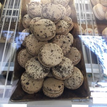 Teas'n You - Cookies n' Cream macaroon ($2.75) - Bubble Tea Near Me - Vienna, Virginia Teas'n You - Cookies n' Cream macaroon ($2.75) - Bubble Tea Near Me - Vienna, Virginia