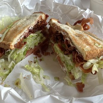 Lucky Boy - BLT Sandwich - Burgers Near Me - Pasadena, California Lucky Boy - BLT Sandwich - Burgers Near Me - Pasadena, California