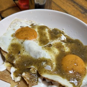 Freims - Chilaquiles - Cafeteria Near Me - Ciudad de México, DIF Freims - Chilaquiles - Cafeteria Near Me - Ciudad de México, DIF