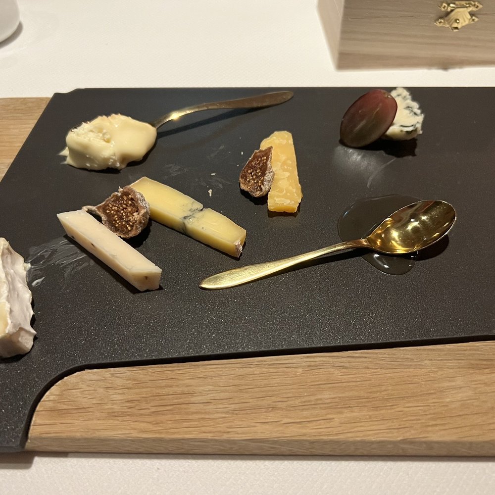 Lars Amsterdam - Cheese plate - Restaurants Near Me - Amsterdam, New Hampshire
