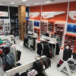 Shoe Palace