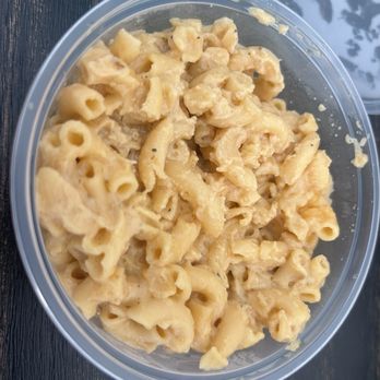 BBQ From The Curb - Mac and cheese - Barbeque Near Me - Manteca, California BBQ From The Curb - Mac and cheese - Barbeque Near Me - Manteca, California