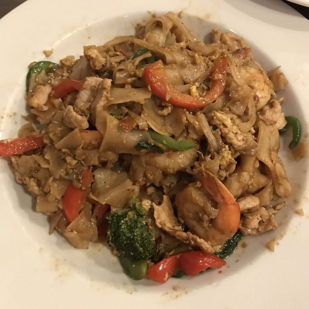 At Nine Thai - Drunken Noodles - Thai Near Me - Centennial, Colorado