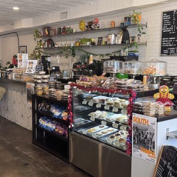 Wevegan Cafe - Bakeries Near Me - Tampa, Florida