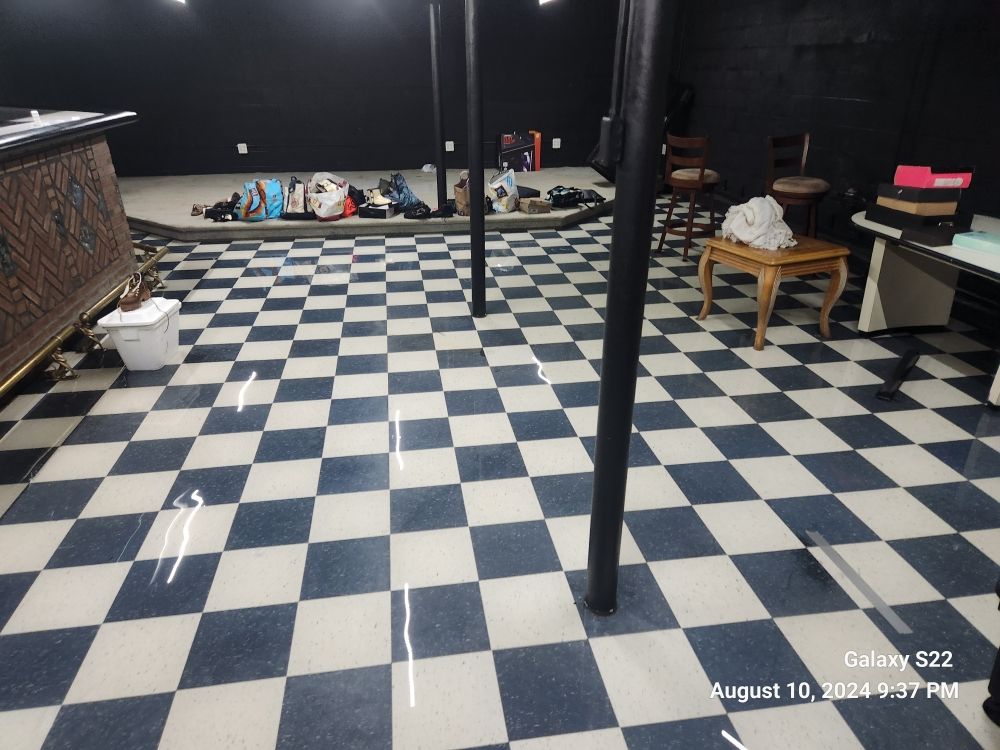 Slide of Nextdoor Neighbor Home Repairs