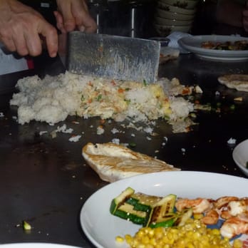 Benihana - Schaumburg - Sushi Bars Near Me - Schaumburg, Illinois