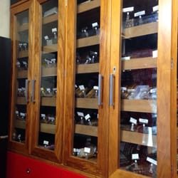 Chris Perera Tobacconist - Selection of cigar rolls