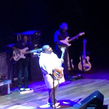 Ryman Auditorium - Kingfish!! Straight outta Clarksdale, Mississippi - Music Venues Near Me - Nashville, Tennessee Ryman Auditorium - Kingfish!! Straight outta Clarksdale, Mississippi - Music Venues Near Me - Nashville, Tennessee