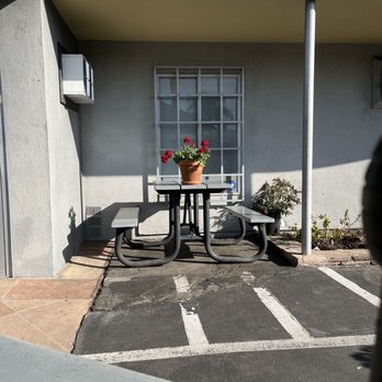The Merchant - Some of the outdoor seating- all areas utilized! - Coffee & Tea Near Me - Long Beach, California The Merchant - Some of the outdoor seating- all areas utilized! - Coffee & Tea Near Me - Long Beach, California