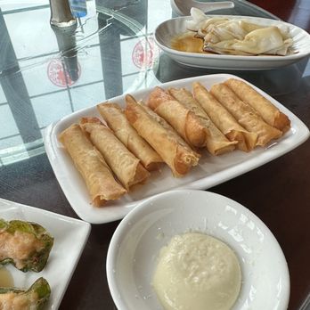 Oriental Bar & Grill - Spring rolls - Dim Sum Near Me - Uncasville, Connecticut Oriental Bar & Grill - Spring rolls - Dim Sum Near Me - Uncasville, Connecticut