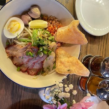 Soothr - Dry Sukhothai Tom Yum Noodle ( egg noodles)* - Thai Near Me - New York, New York