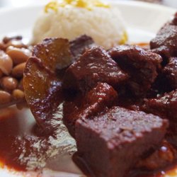 El Pueblo - Adobo