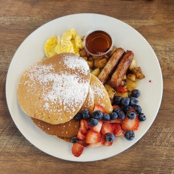 Nissi Restaurant and Bakery - Pancake breakfast - Breakfast & Brunch Near Me - Baldwin Park, California