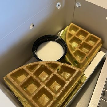 Co Ba Dessert Tea & Coffee - Pandan waffles - Desserts Near Me - San Jose, California Co Ba Dessert Tea & Coffee - Pandan waffles - Desserts Near Me - San Jose, California