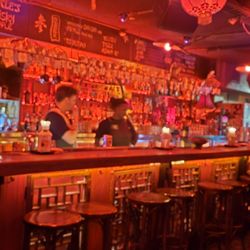 Uncle Ming's Bar - Bar
