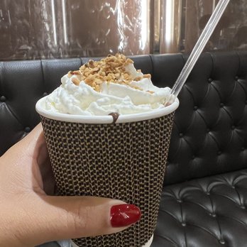 Venchi - Chocolatiers & Shops Near Me - New York, New York Venchi - Chocolatiers & Shops Near Me - New York, New York
