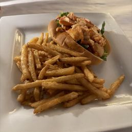 Warm New England Lobster Roll Warm New England Lobster Roll