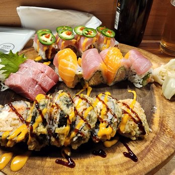KOMO SUSHI - Sushi Bars Near Me - Sherwood, Oregon