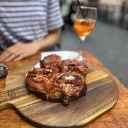 Piccante and aperol spritz