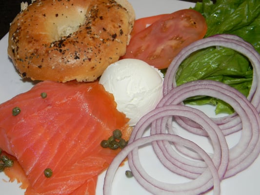 Photo of Artie's Delicatessen - New York, NY, US. Nova Platter