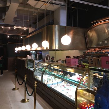 Bagel Pub - Inside - Bagels Near Me - New York, New York Bagel Pub - Inside - Bagels Near Me - New York, New York