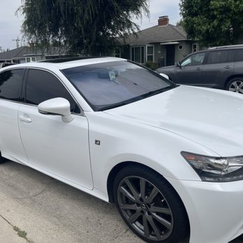Bravo's Auto Body - Passenger side housing mirror cover had I huge crack, now replaced with new paint - Body Shops Near Me - Pico Rivera, California