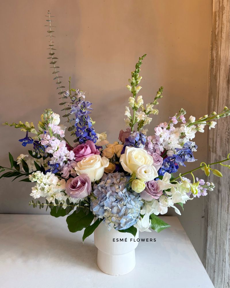 Esmé Flowers