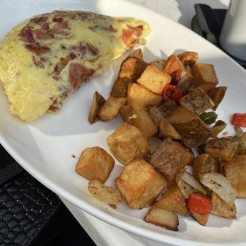 Michael's Cafe White Marsh - Omelette with bacon and American cheese - Bars Near Me - Middle River, Maryland Michael's Cafe White Marsh - Omelette with bacon and American cheese - Bars Near Me - Middle River, Maryland