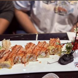 Akami - Sumo roll