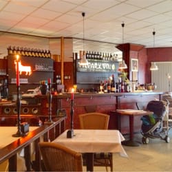 Tapas Y Vino - Rustikales Inneres