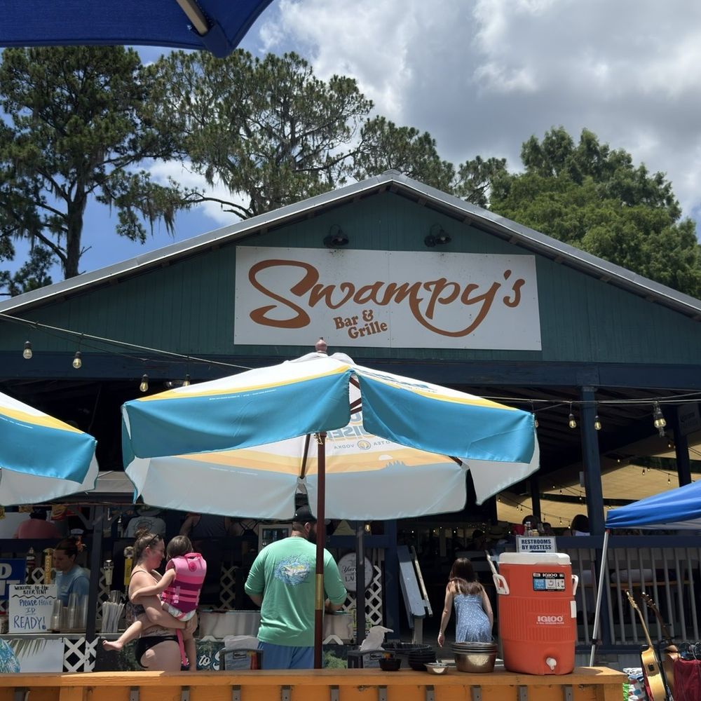 Swampy's Bar & Grille - American Near Me - Dunnellon, Florida