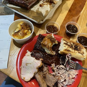 City Barbeque - mac n cheese, turnkey, brisket, ribs, and pulled pork - Barbeque Near Me - Durham, North Carolina City Barbeque - mac n cheese, turnkey, brisket, ribs, and pulled pork - Barbeque Near Me - Durham, North Carolina